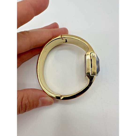 Gruen GR7425 Vintage Gold Tone Hinged Bangle Watch Blue Faceted Dial main image 4